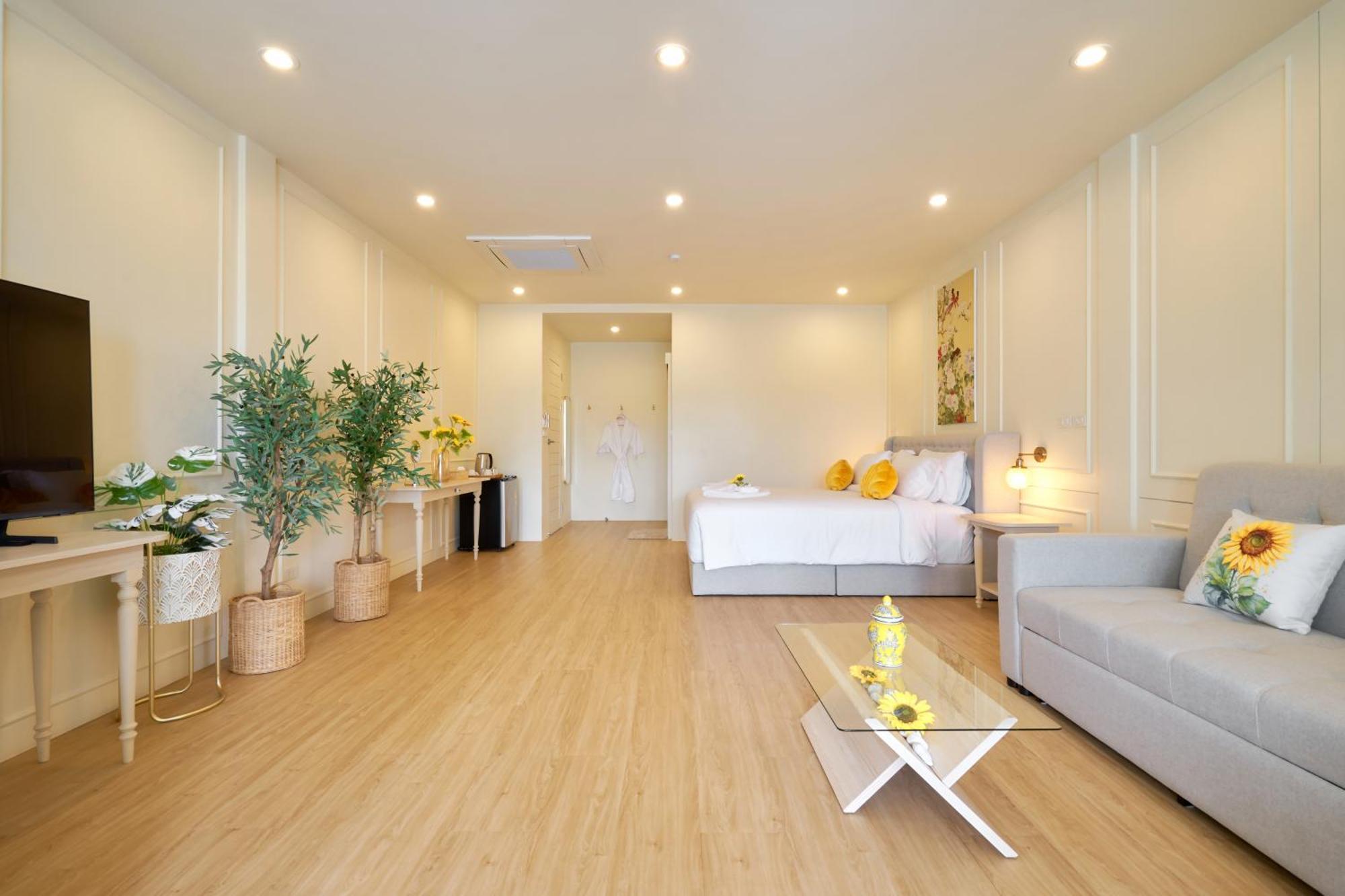 Hawa House Phuket Hotel ภายนอก รูปภาพ