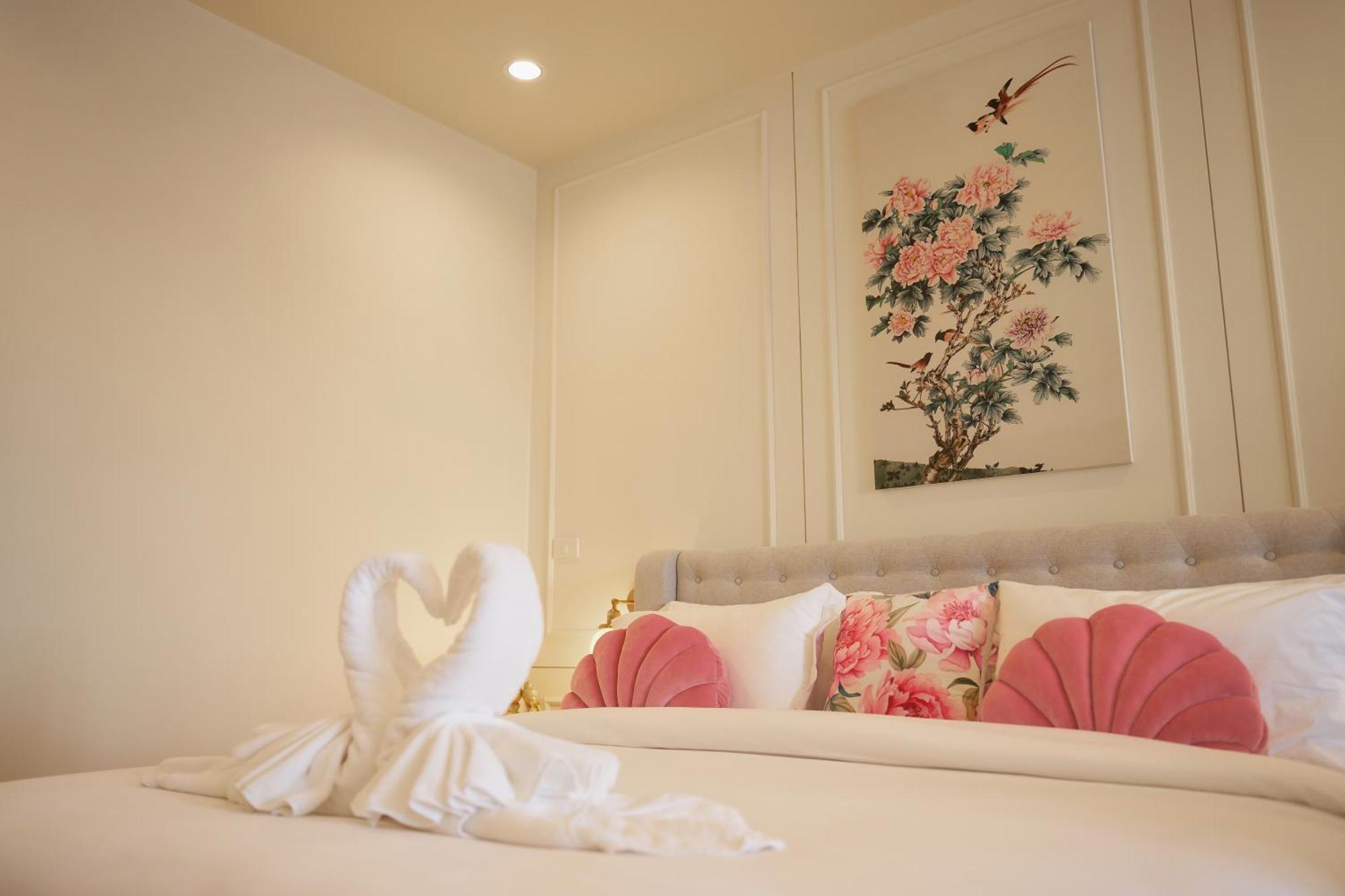 Hawa House Phuket Hotel ภายนอก รูปภาพ