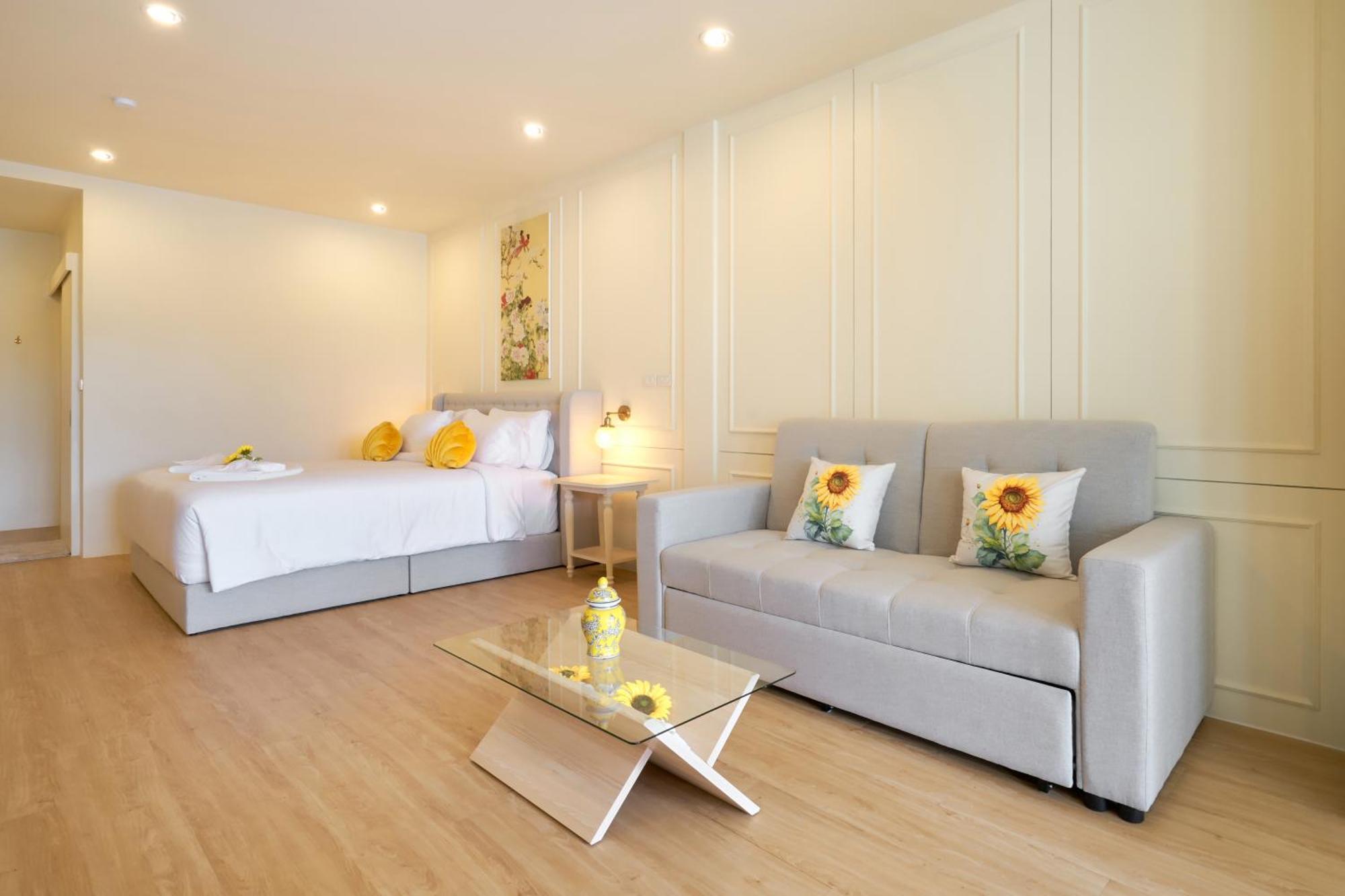 Hawa House Phuket Hotel ภายนอก รูปภาพ