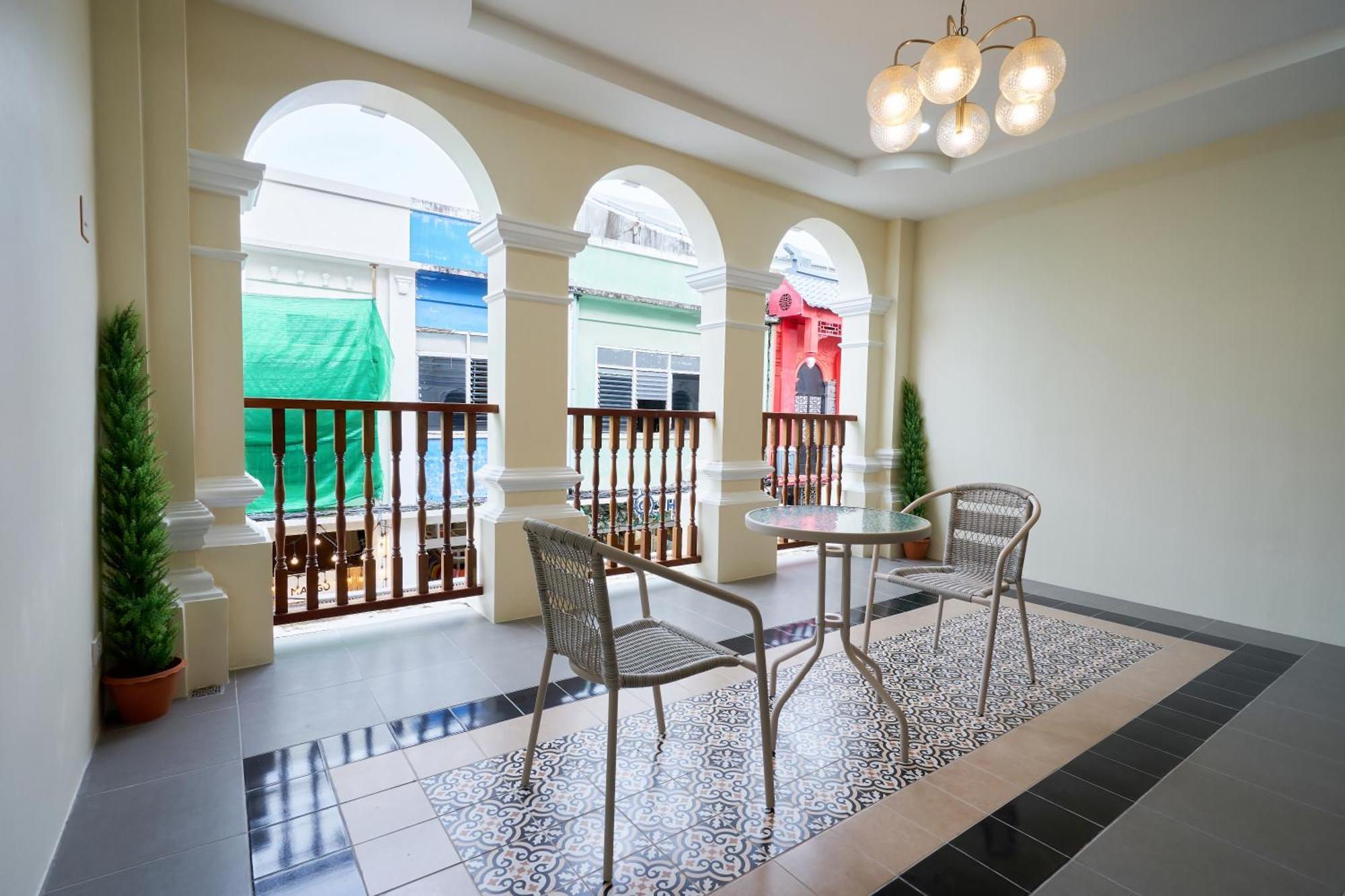Hawa House Phuket Hotel ภายนอก รูปภาพ
