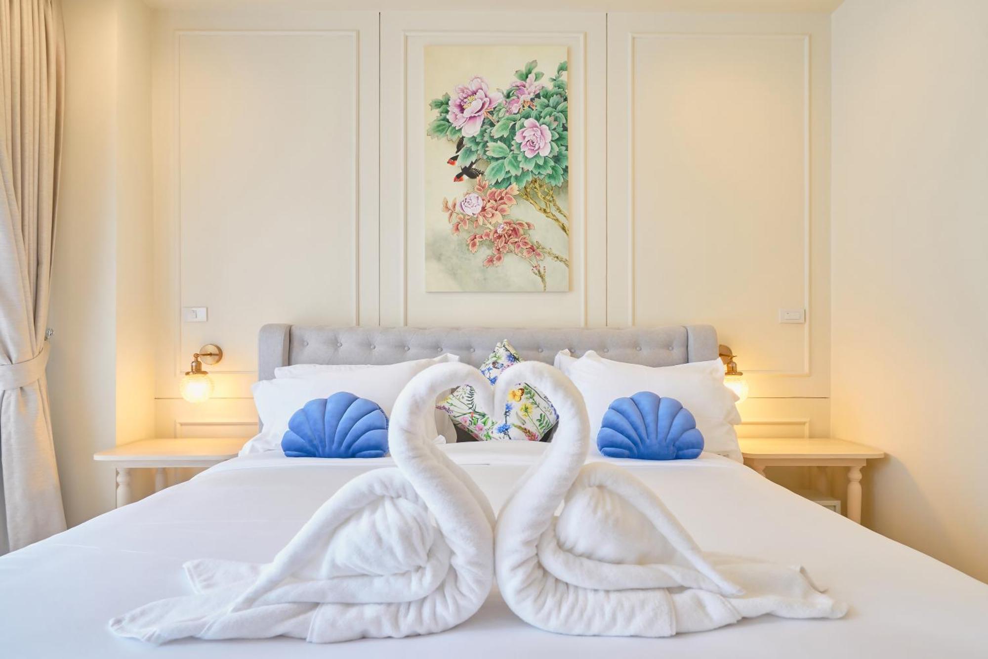 Hawa House Phuket Hotel ภายนอก รูปภาพ